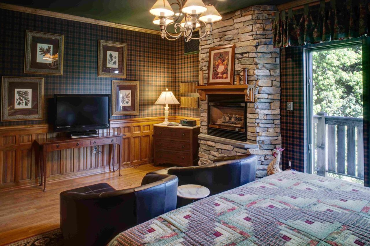 Twin Pine Manor Bed & Breakfast Ефрата Екстериор снимка