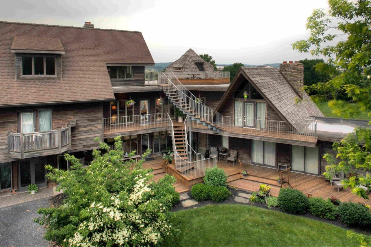 Twin Pine Manor Bed & Breakfast Ефрата Екстериор снимка