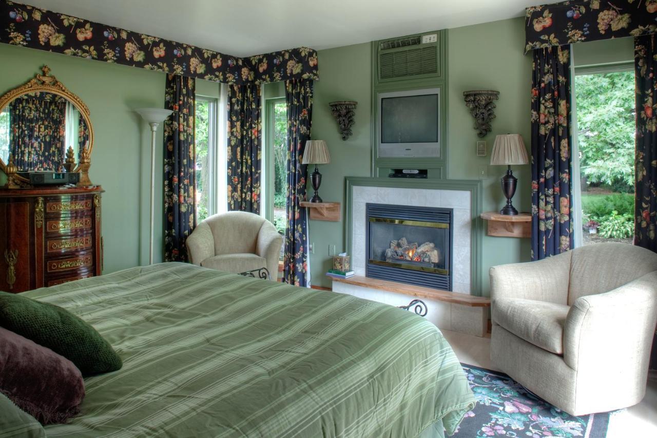 Twin Pine Manor Bed & Breakfast Ефрата Екстериор снимка