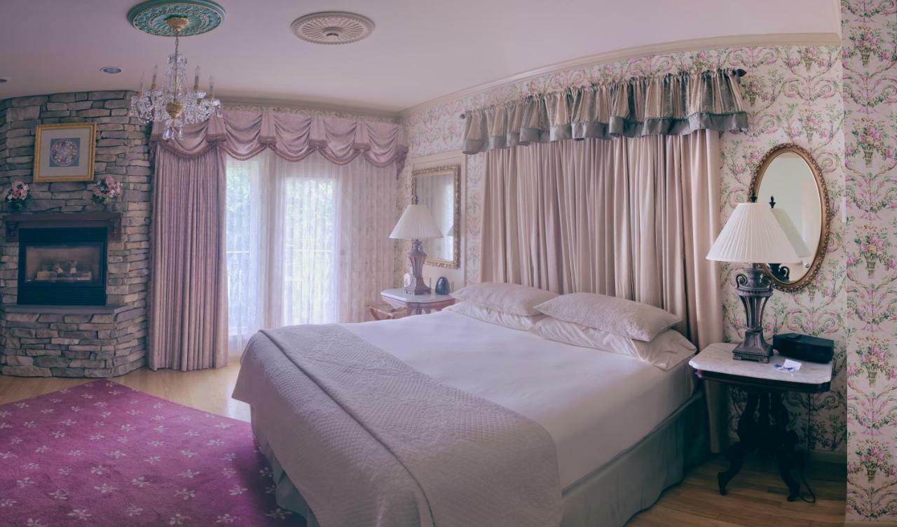 Twin Pine Manor Bed & Breakfast Ефрата Екстериор снимка